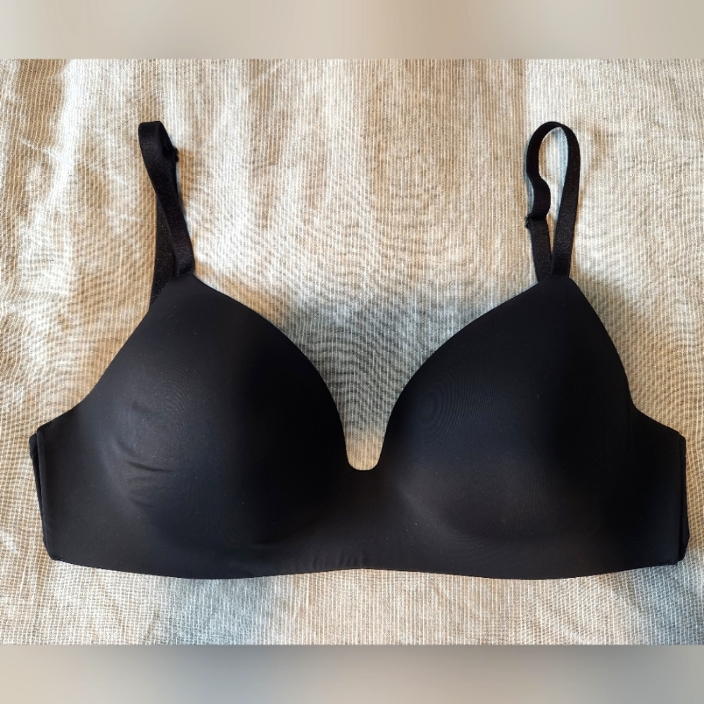 Victoria's Secret T-Shirt Bra